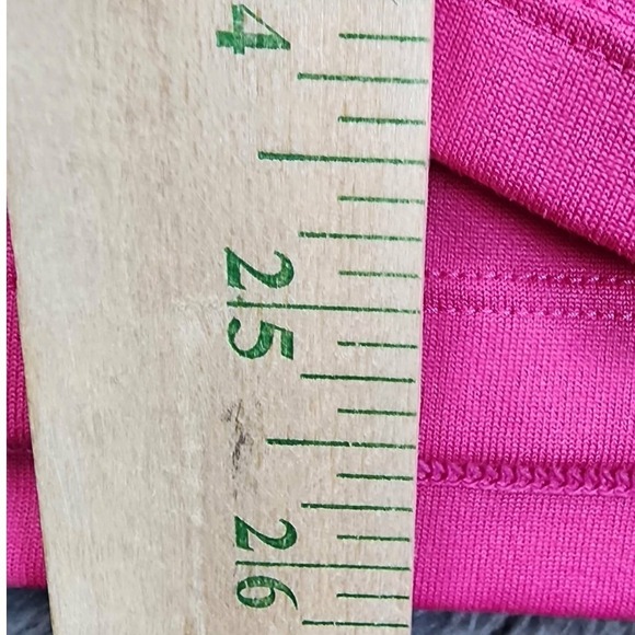 Under Armour Womens HeatGear Long Sleeve V-Neck Shirt Pink Semi-Fitted XL - Picture 4 of 5